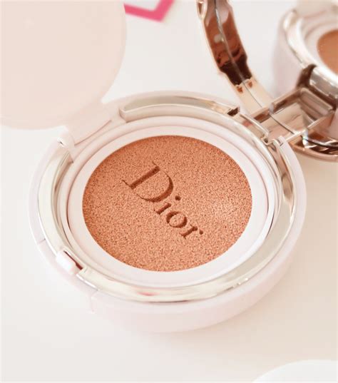 dior cushion christmas|dior fresh and perfect cushion.